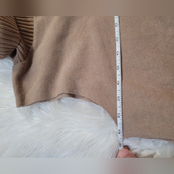 Zara Beige Turtleneck Sweater Vest - Picture 4 of 6